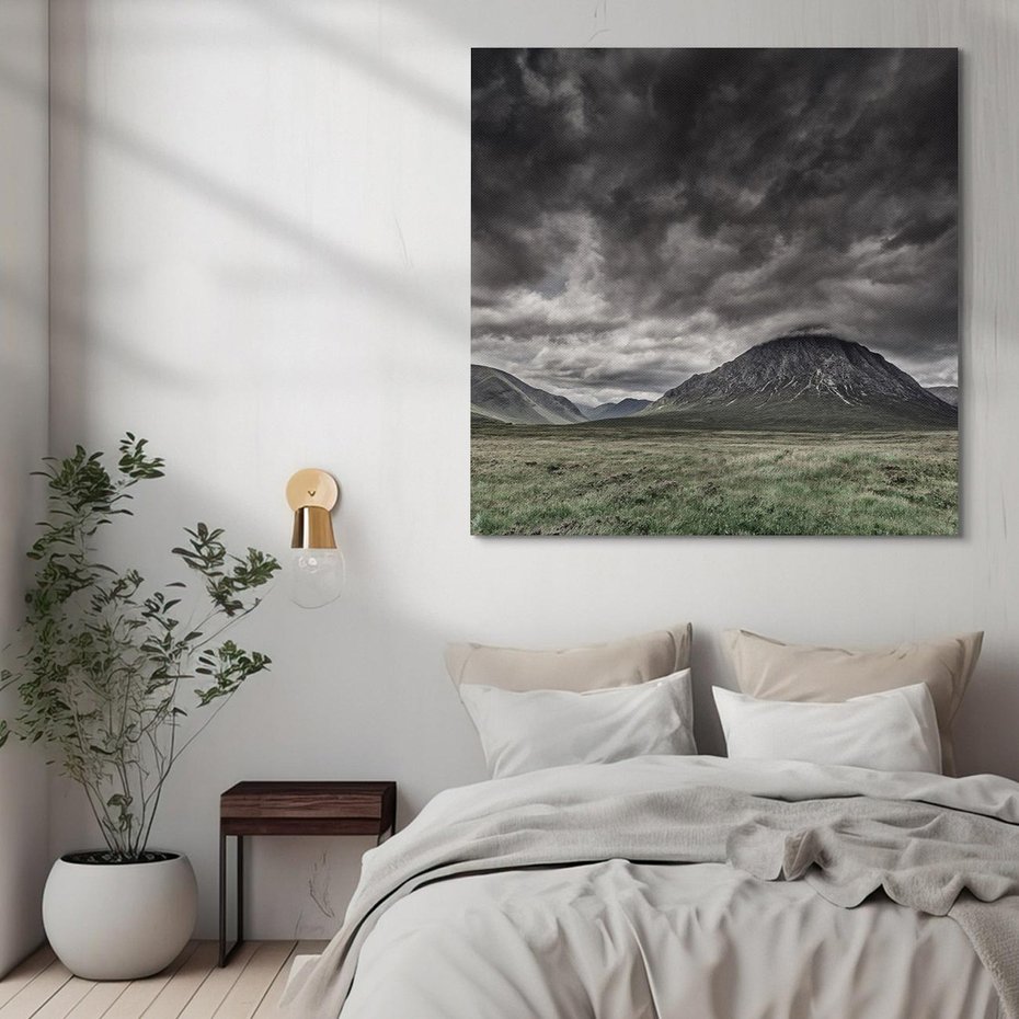 Obraz na płótnie 30x30 - Górska majestatyczność - góry, krajobraz