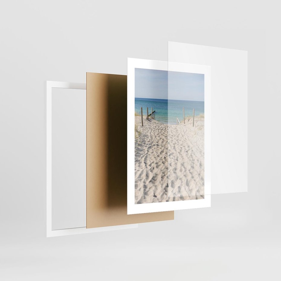 Plakat w ramie 30x40 - Harmonia plażowego morza - plaża, morze - rama biała