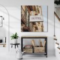 Obraz na płótnie 50x50 - Magiczne Spacery - hotel, uliczka