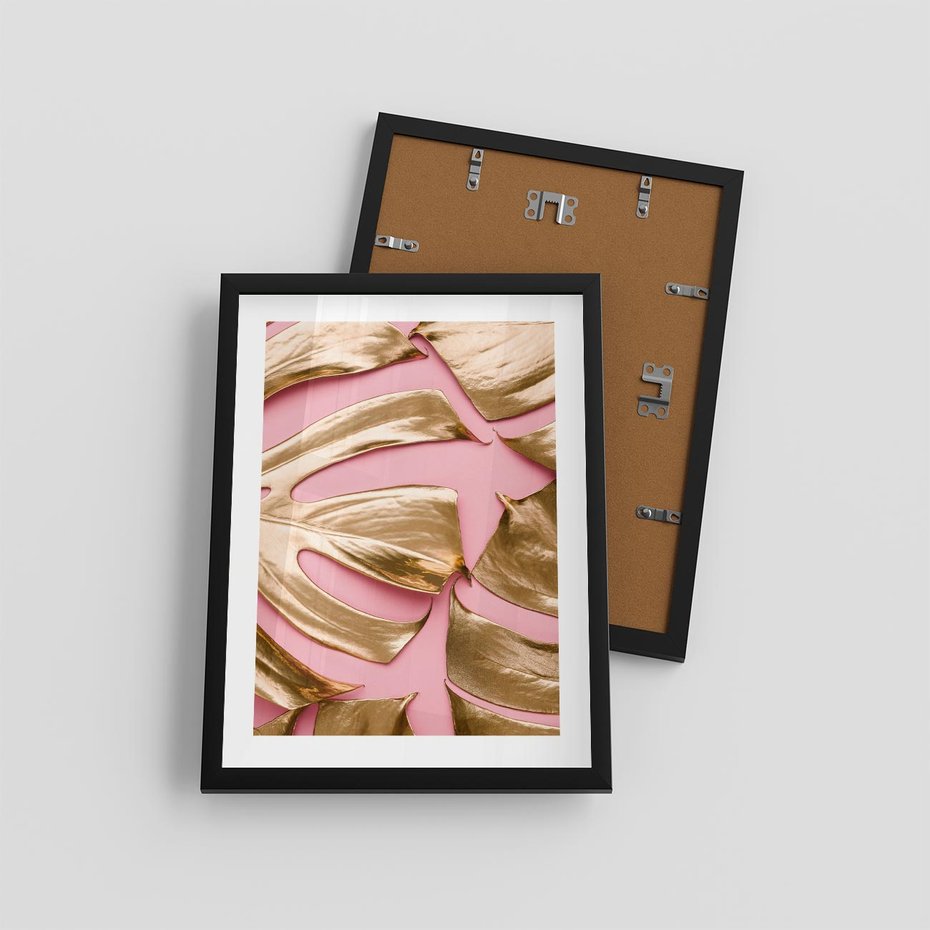 Plakat w ramie 30x40 - Przyjemność w Naturze - złote, liście - rama czarna