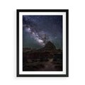 Plakat w ramie 50x70 - Gwiaździsta Noc na Pustyni - noc na pustyni, gwiździste niebo - rama czarna