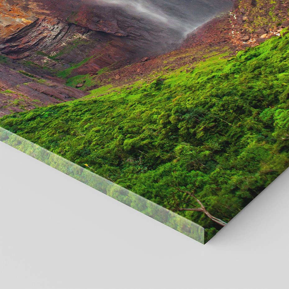 Obraz na płótnie 70x100 - Górska siła wodospadów - wodospad, góra