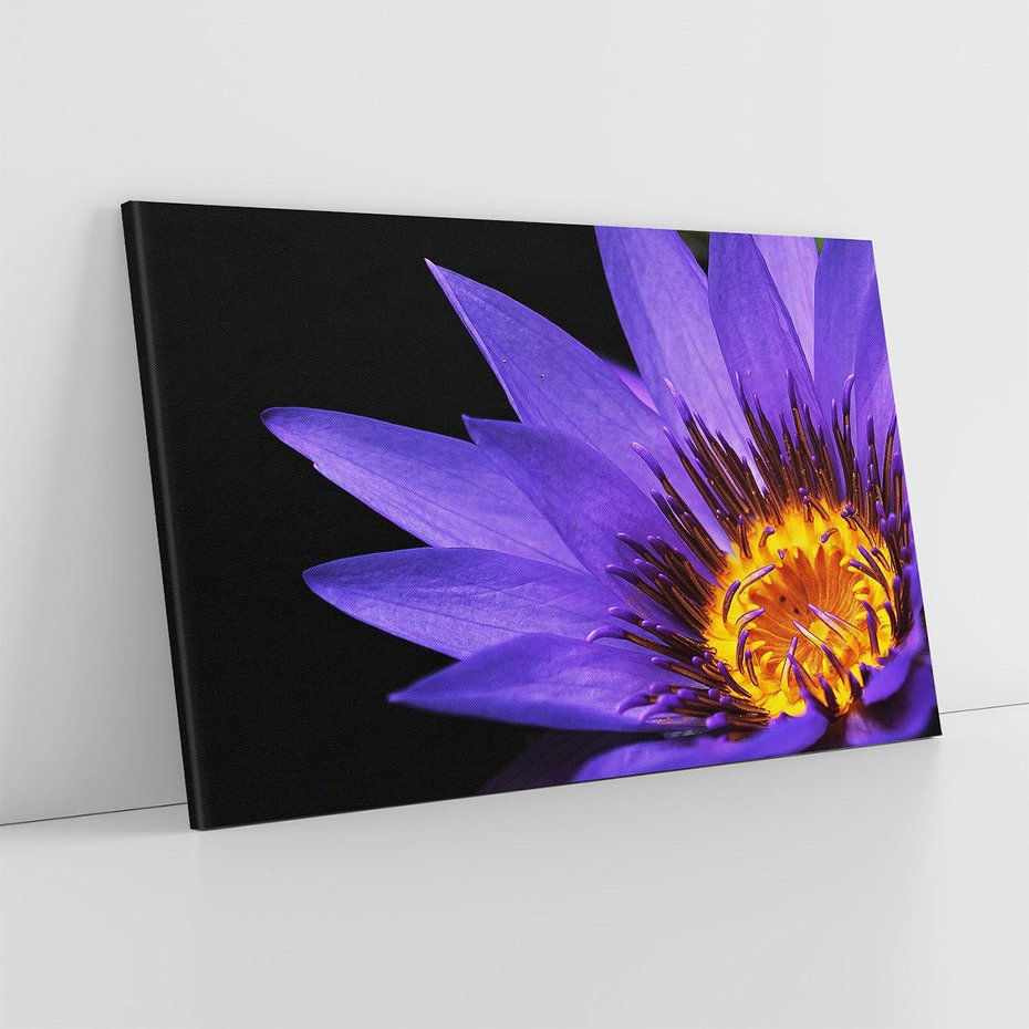 Obraz na płótnie 120x80 - Kwiatowa harmonia: Piękno natury - kwiat, kwiaty