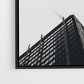Obraz w ramie 50x70 - Nowoczesna Dynamika - perspektywa, wieżowce - rama czarna