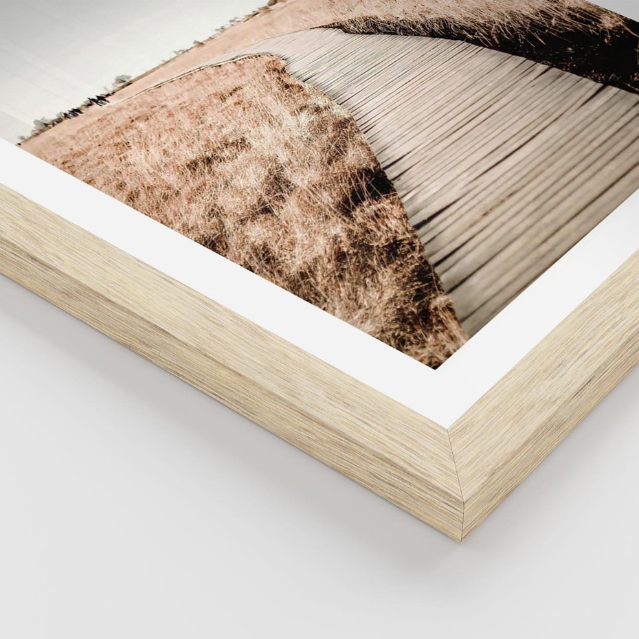 Plakat w ramie 30x40 - Spacer Ścieżką w Suchych Trawach - ścieżka wśród suchych traw - rama drewno