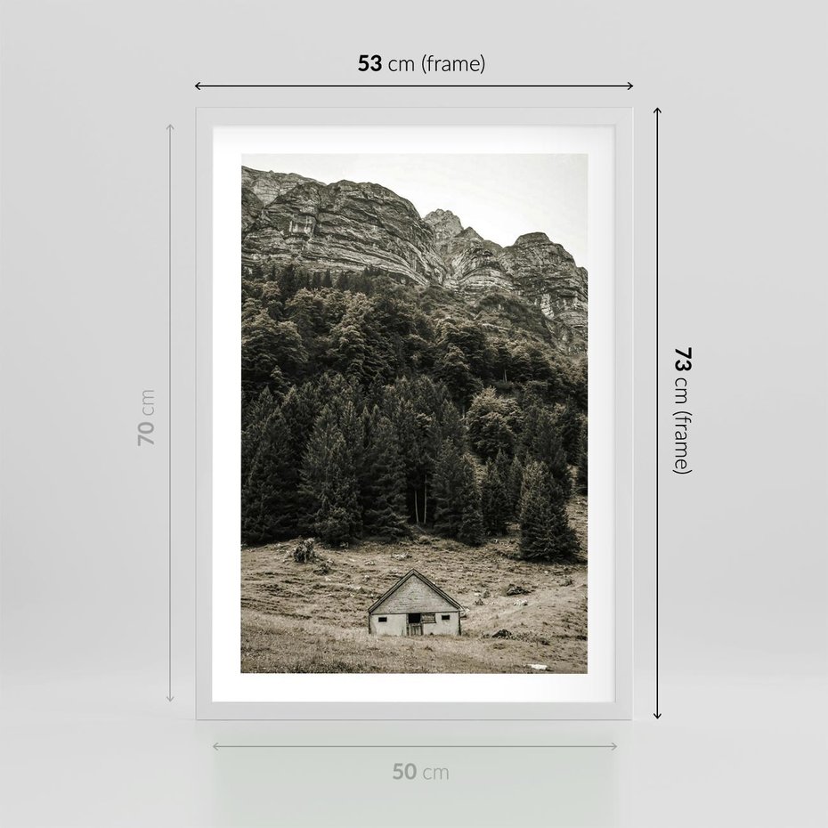 Plakat w ramie 50x70 - Dom w Odcieniach Natury - domek w górach, góry - rama biała