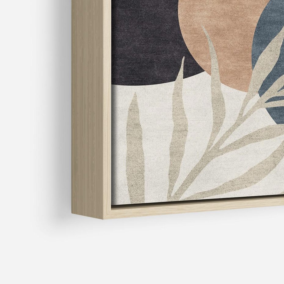 Obraz w ramie 50x50 - Symfonia skradzionych chwil - cienie liści palmy, beżowe tłó - rama drewno