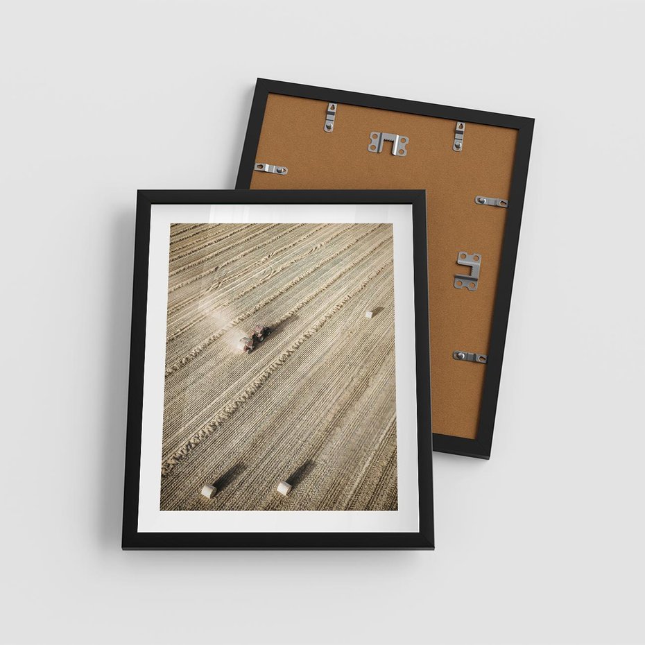 Plakat w ramie 40x50 - Rolnicza Praca - pole, traktor - rama czarna