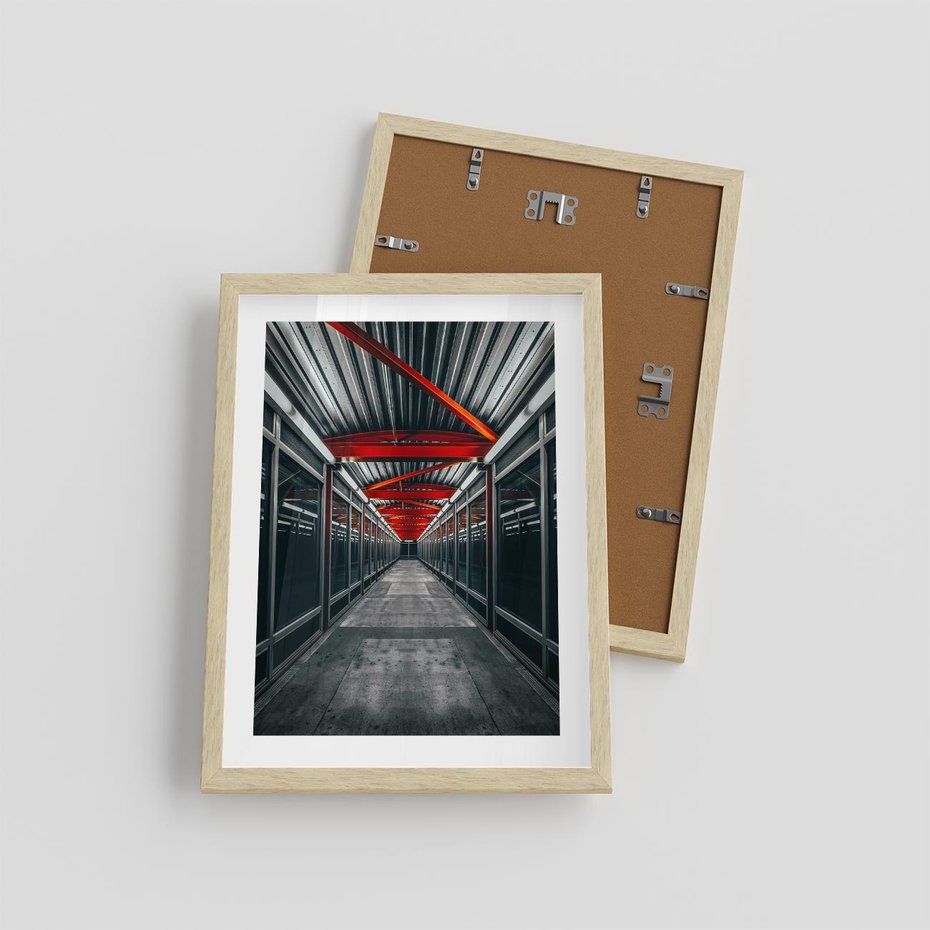 Plakat w ramie 30x40 - Nieskończoność Przestrzeni - korytarz, perspektywa - rama drewno