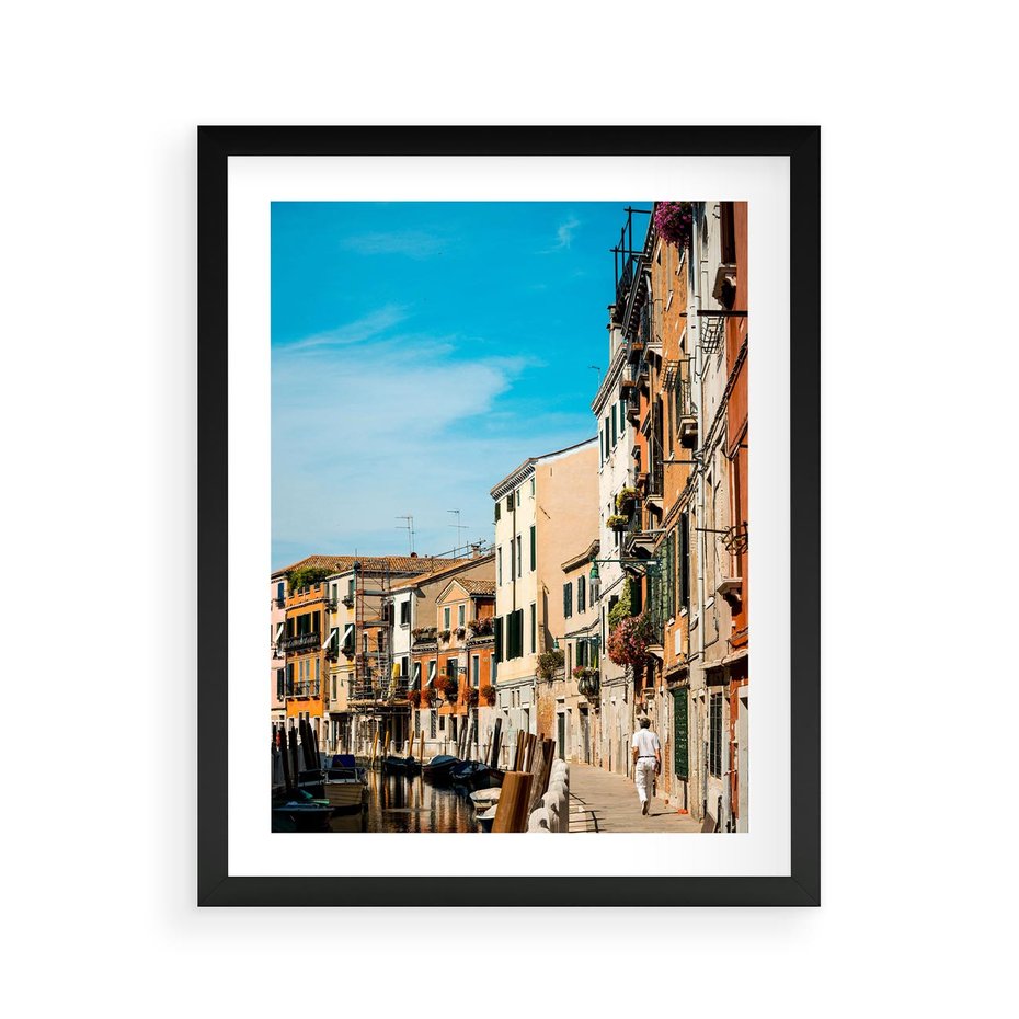 Plakat w ramie 40x50 - Magia Miejskiego Krajobrazu - uliczka, perspektywa - rama czarna
