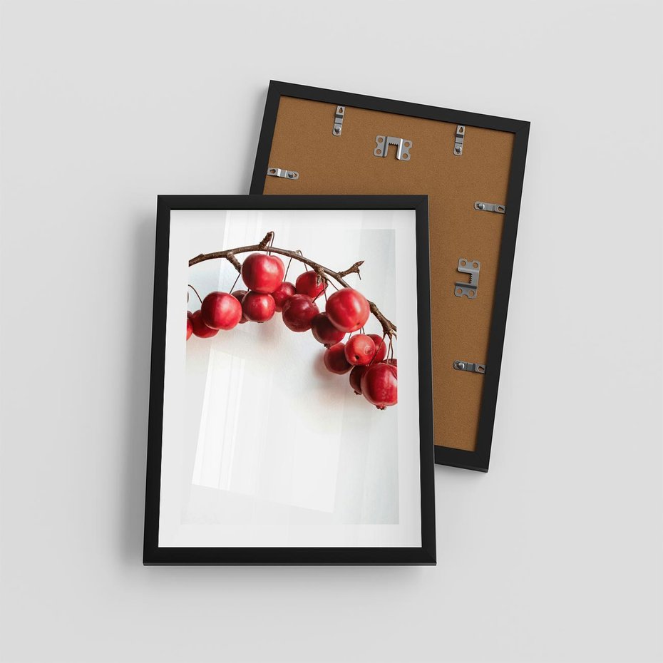 Plakat w ramie 30x40 - Jesienne Owoce - jarzębina, czerwone owoce - rama czarna
