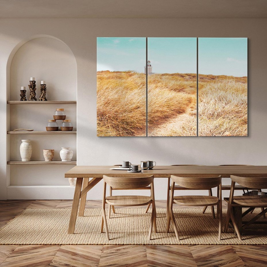 Obraz na płótnie 120x80 - Tajemnicza Ścieżka - latarnia morska w oddali, suche trawy