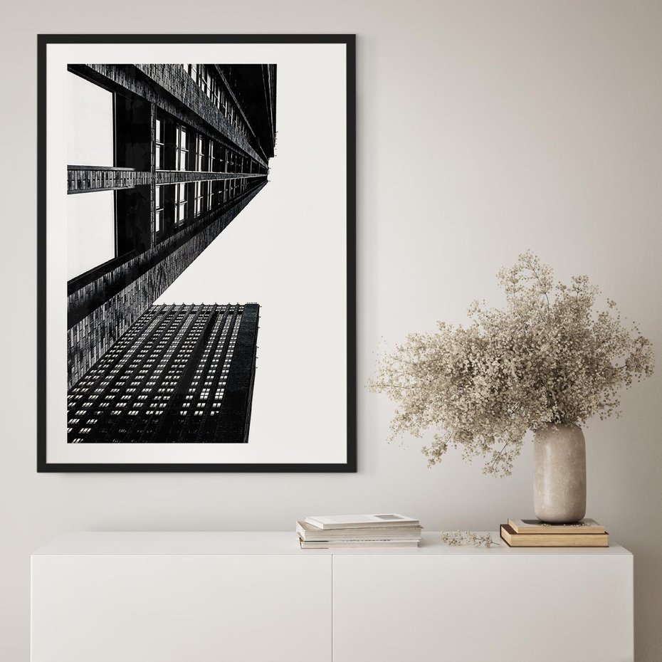 Plakat bez ramy 50x70 - Geometryczna Asymetria - architektura, czarno białe zdjęcie