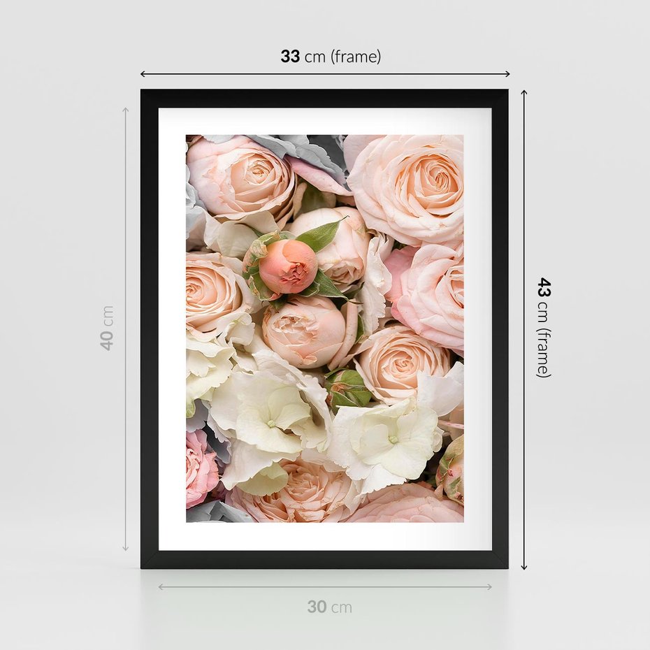 Plakat w ramie 30x40 - Kwiatowy Rarytas: Róże w Herbacianym Zbliżeniu - kwiaty, herbaciane - rama czarna