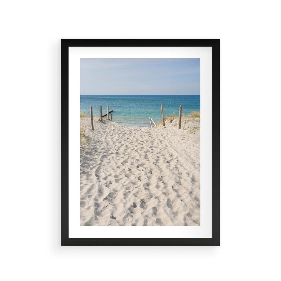 Plakat w ramie 30x40 - Harmonia plażowego morza - plaża, morze - rama czarna