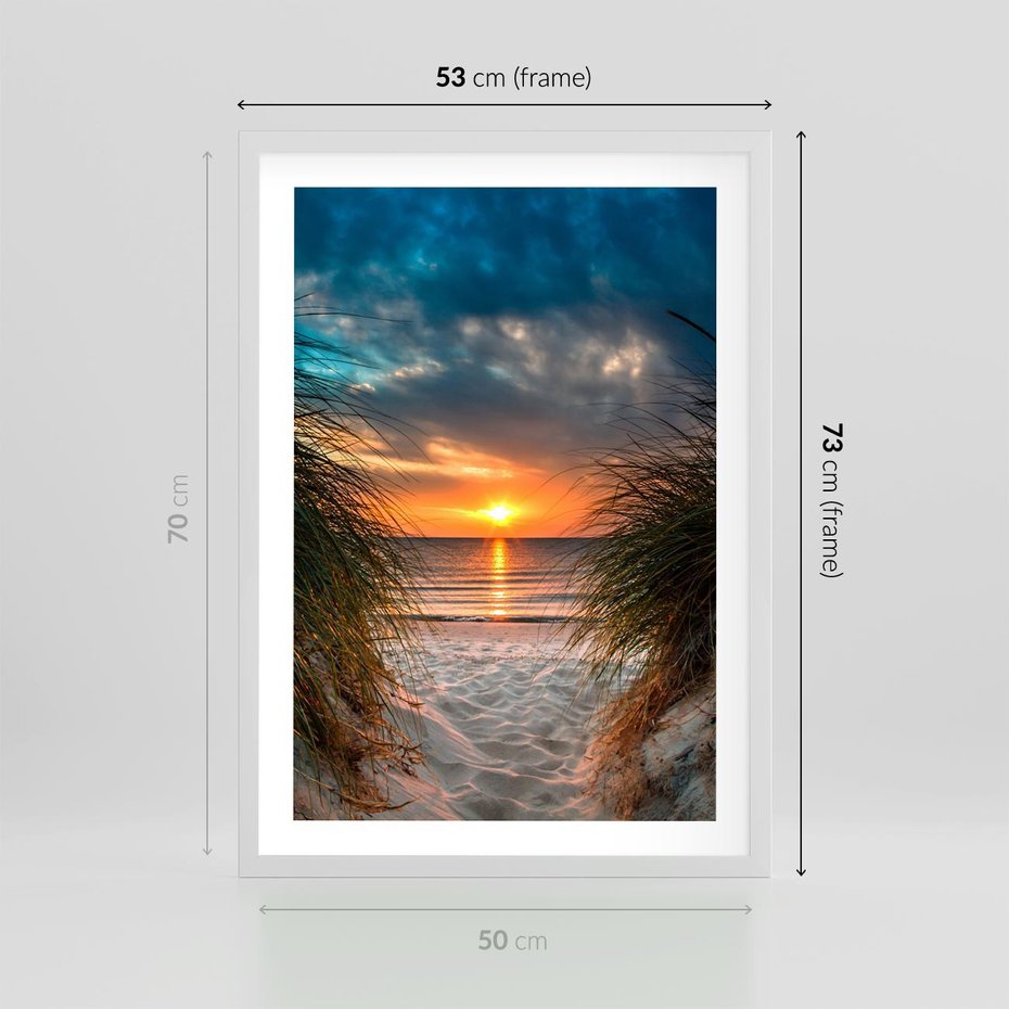 Plakat w ramie 50x70 - Magia zachodu słońca na plaży - zachód, słońca - rama biała