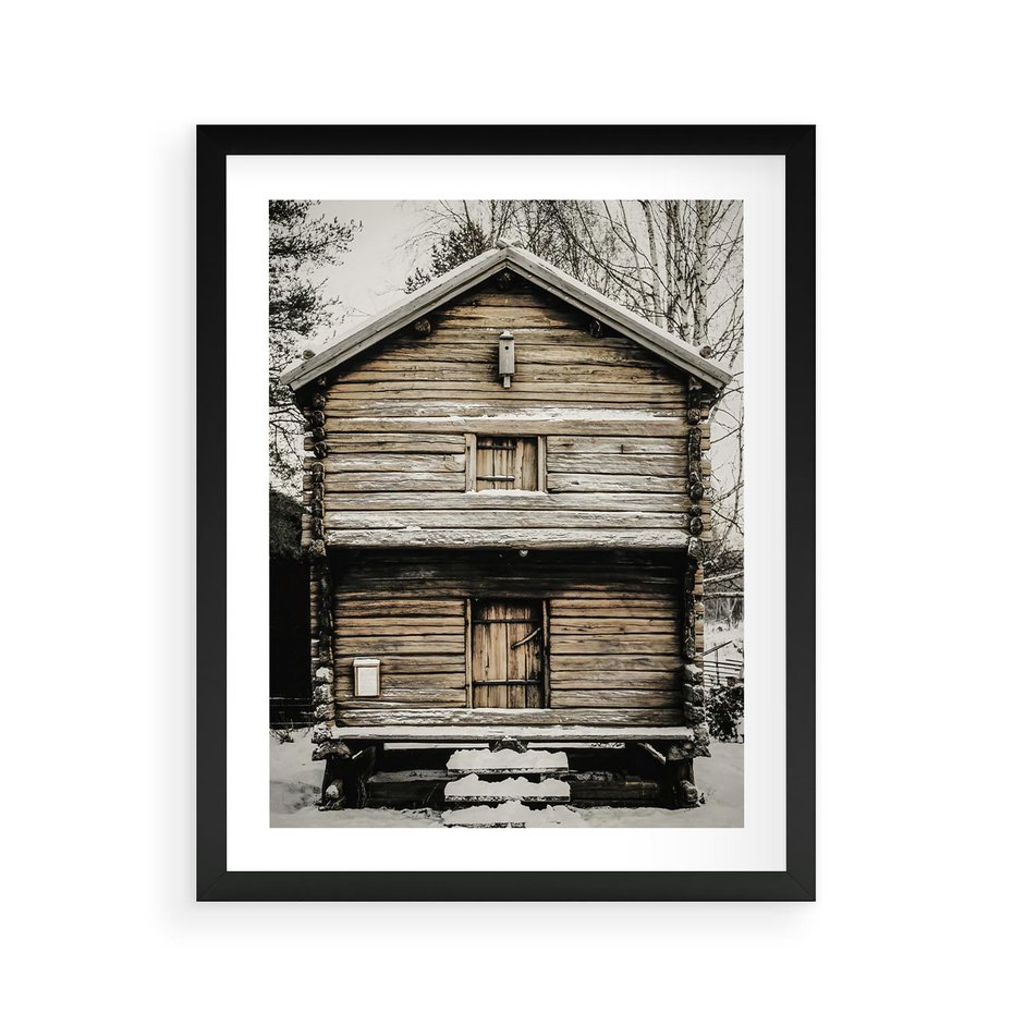 Plakat w ramie 40x50 - Stary Drewniany Dom w Śniegu - stary drewniany dom, zima - rama czarna