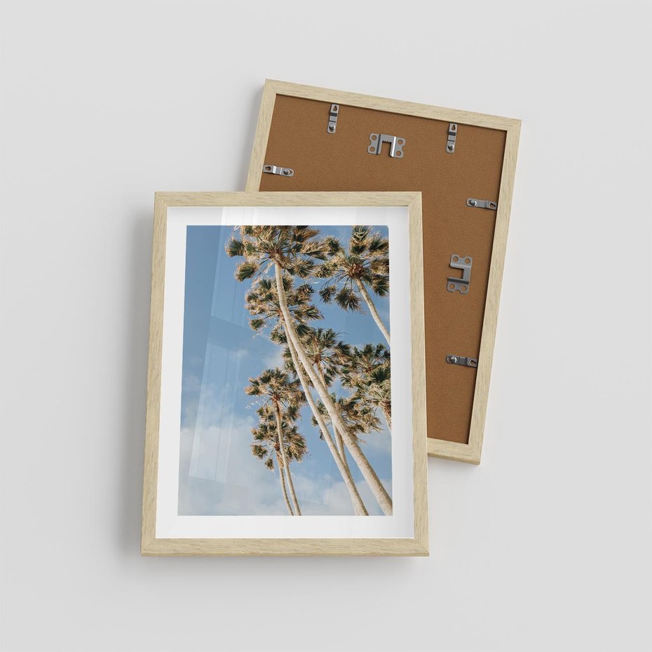 Plakat w ramie 30x40 - Pod Niebem Palmy - palmy na niebieskim niebie - rama drewno
