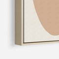Obraz w ramie 80x120 - Beżowa Synergia - beżowa abstrakcyjna kompozycja, czarny akcent - rama drewno