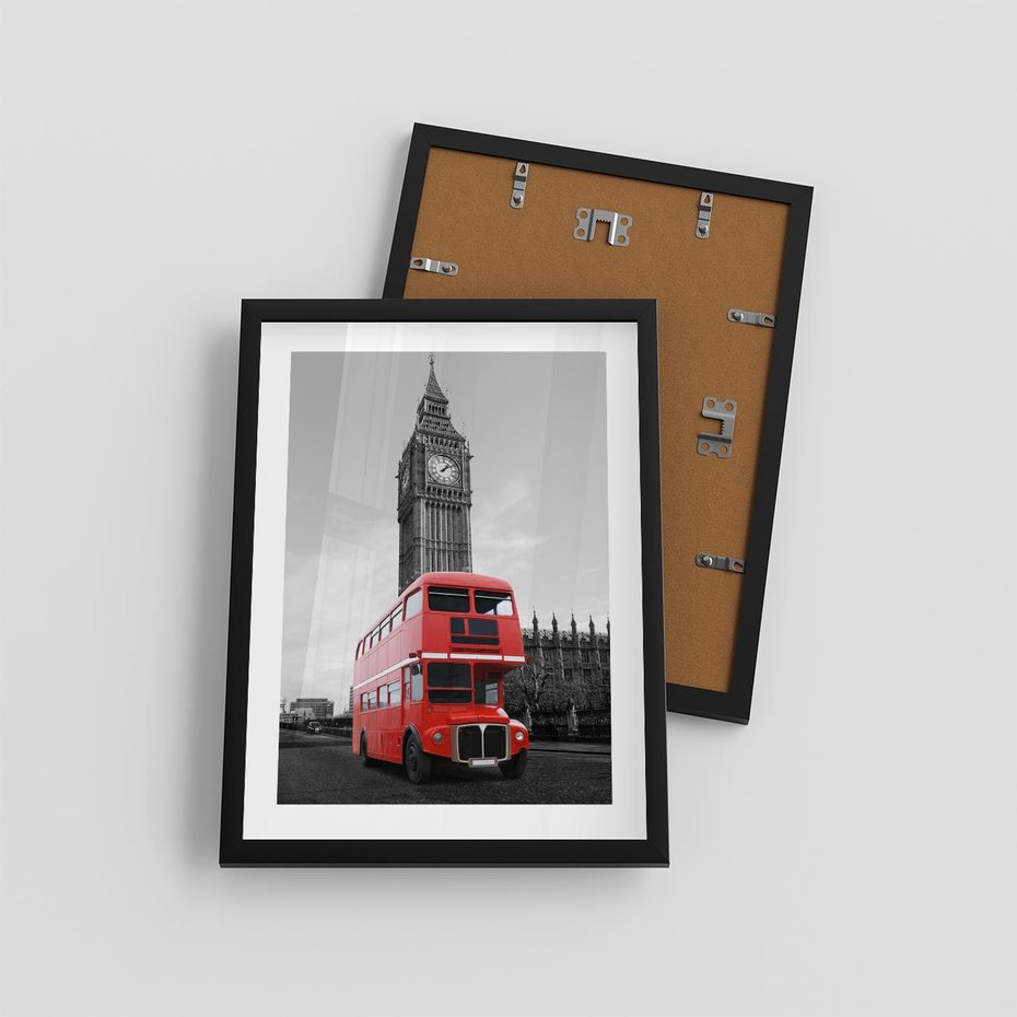 Plakat w ramie 30x40 - Autobusy w tętniącym życiem Londynie - Londyn, autobus - rama czarna