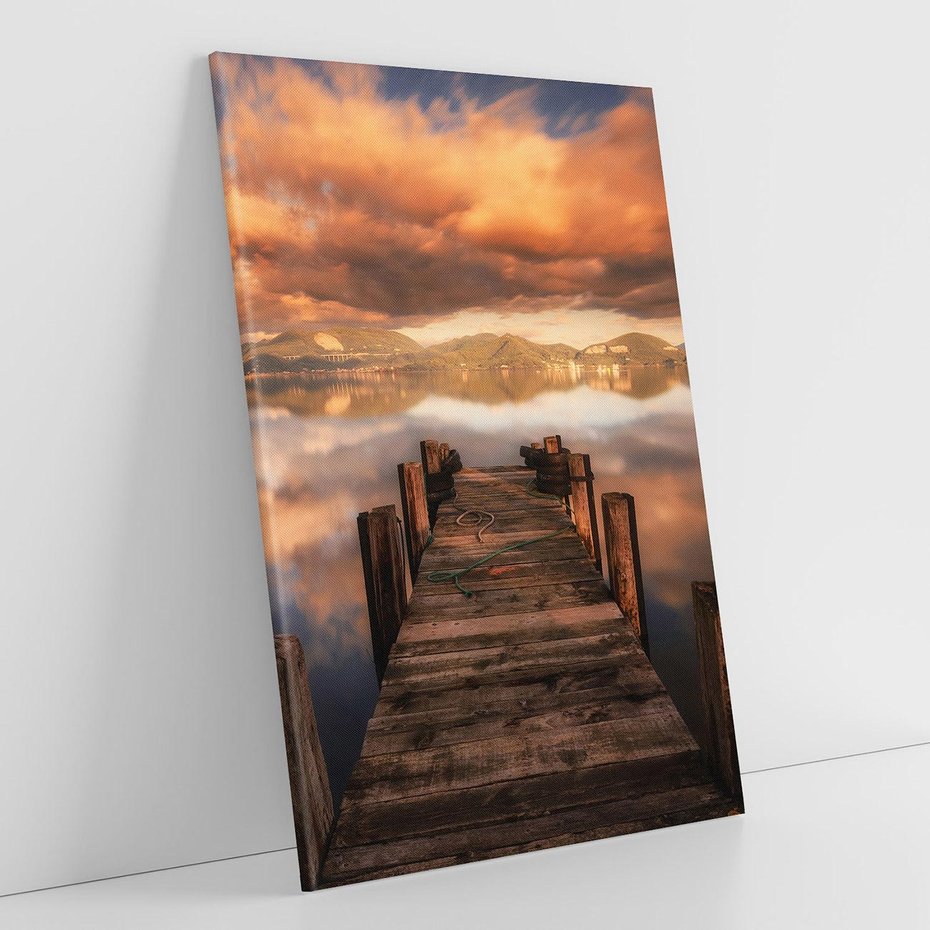 Obraz na płótnie 70x100 - Spacer po molo nad jeziorem - molo, jezioro
