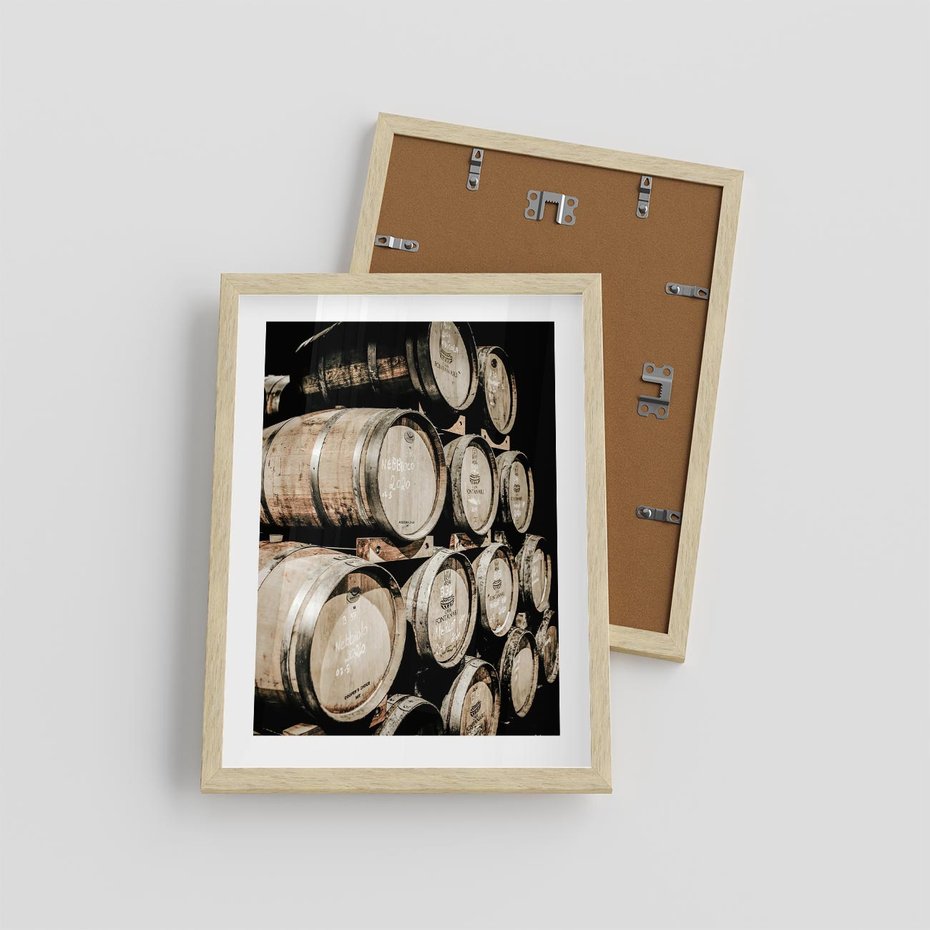 Plakat w ramie 30x40 - Tradycyjne Beczki - beczki, rustykalna fotografia - rama drewno