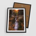 Plakat w ramie 50x70 - Barwna Harmonia - strumień, las - rama czarna