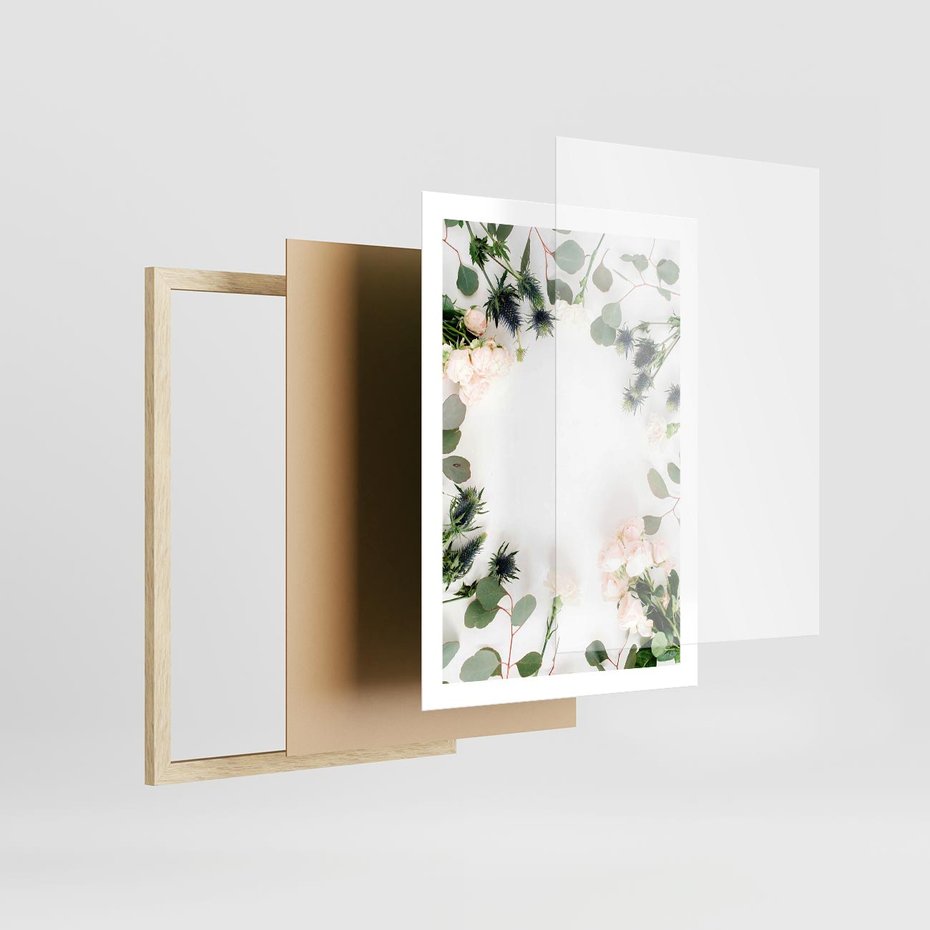 Plakat w ramie 50x70 - Róże i Zielone Liście - kompozycja kwiatowa, róże - rama drewno