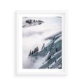 Plakat w ramie 40x50 - Czystość Natury - ośnieżone szczyty górskie, pejzaż - rama biała