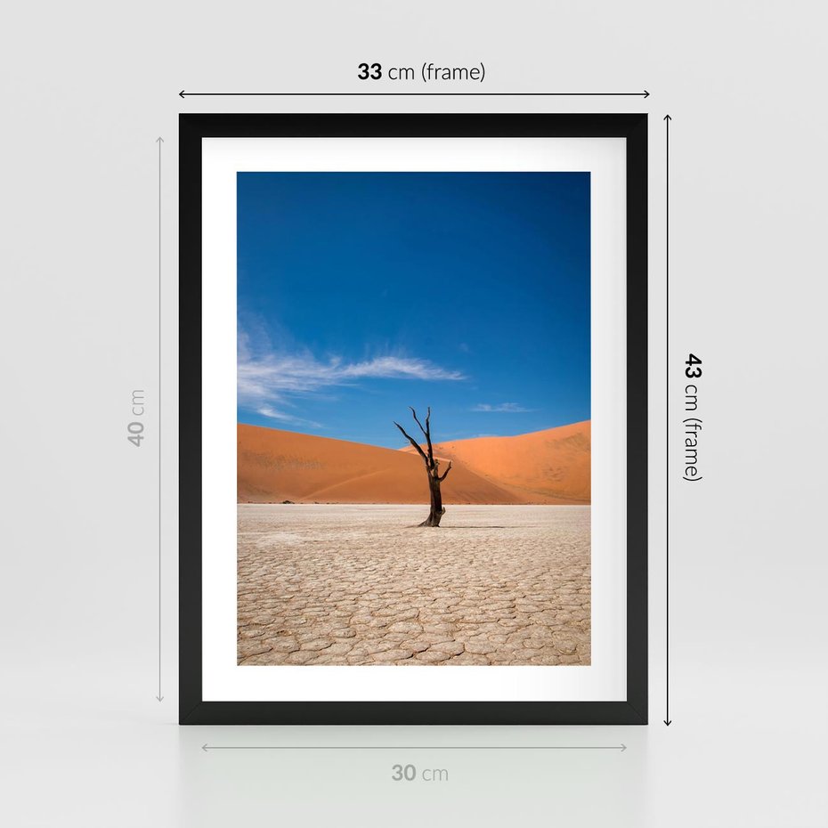 Plakat w ramie 30x40 - Słońce i Suche Drzewo - pustynia, suche - rama czarna
