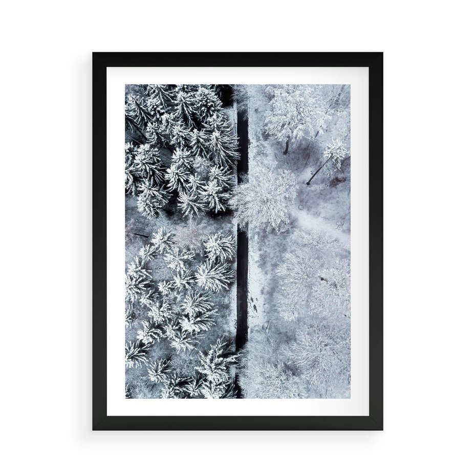 Plakat w ramie 50x70 - Ujęcie Zimowej Szosy - zima, śnieg - rama czarna