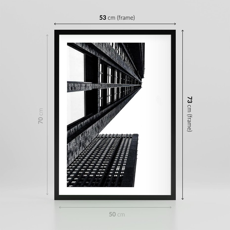 Plakat w ramie 50x70 - Geometryczna Asymetria - architektura, czarno białe zdjęcie - rama czarna