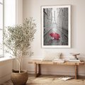 Plakat w ramie 40x50 - Kolorowy parasol w Paryżu - Paryż, parasol - rama drewno