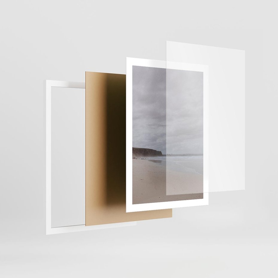 Plakat w ramie 50x70 - Mglista plaża - plaża, mgła - rama biała