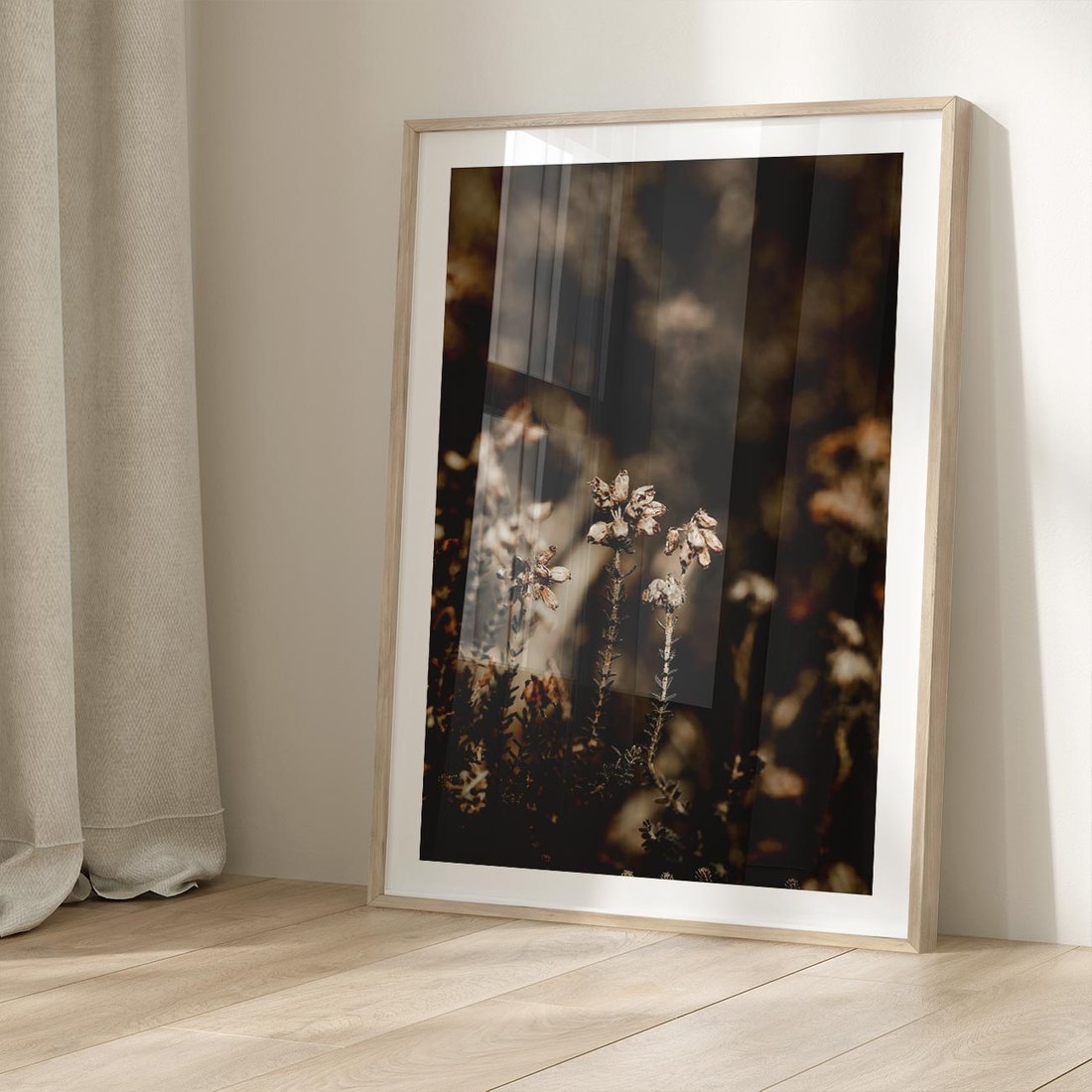 Plakat w ramie 50x70 - Jesienny Urok - suche trawy, jesienny pejzaż - rama drewno