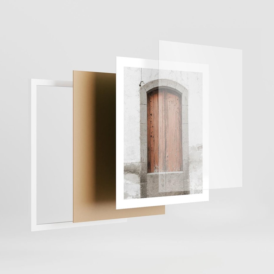 Plakat w ramie 40x50 - Śródziemnomorskie Drzwi Czasu - fotografia starych drzwi, śródziemnomorska architektura - rama biała