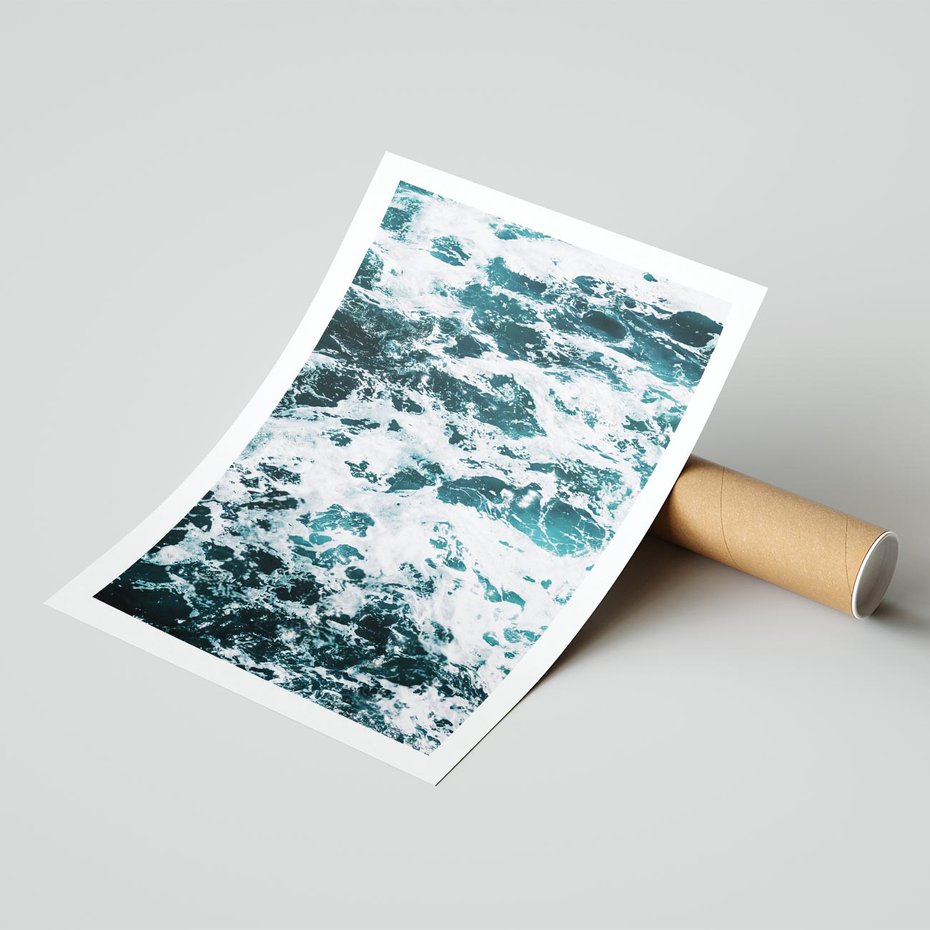 Plakat bez ramy 30x40 - Potęga Natury: Wzburzone Fale Oceanu - wzburzone fale oceanu