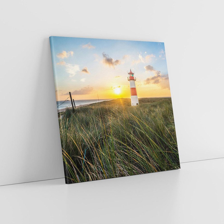 Obraz na płótnie 40x40 - Magia latarni przy zachodzie - latarnia, zachód