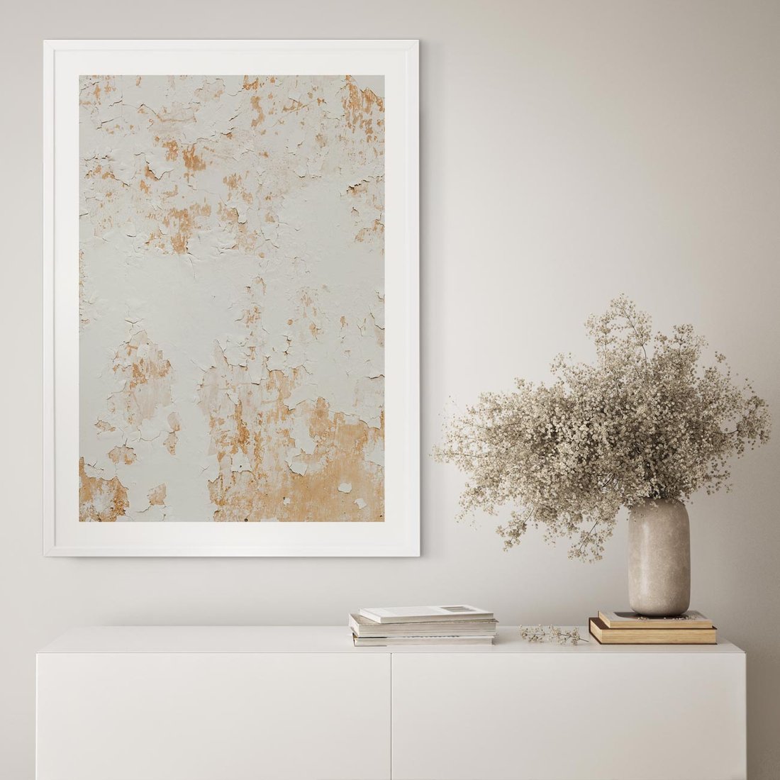 Plakat bez ramy 21x30 - Beżowa Ściana z Łuszczącą Się Farbą - stara ściana, beżowa