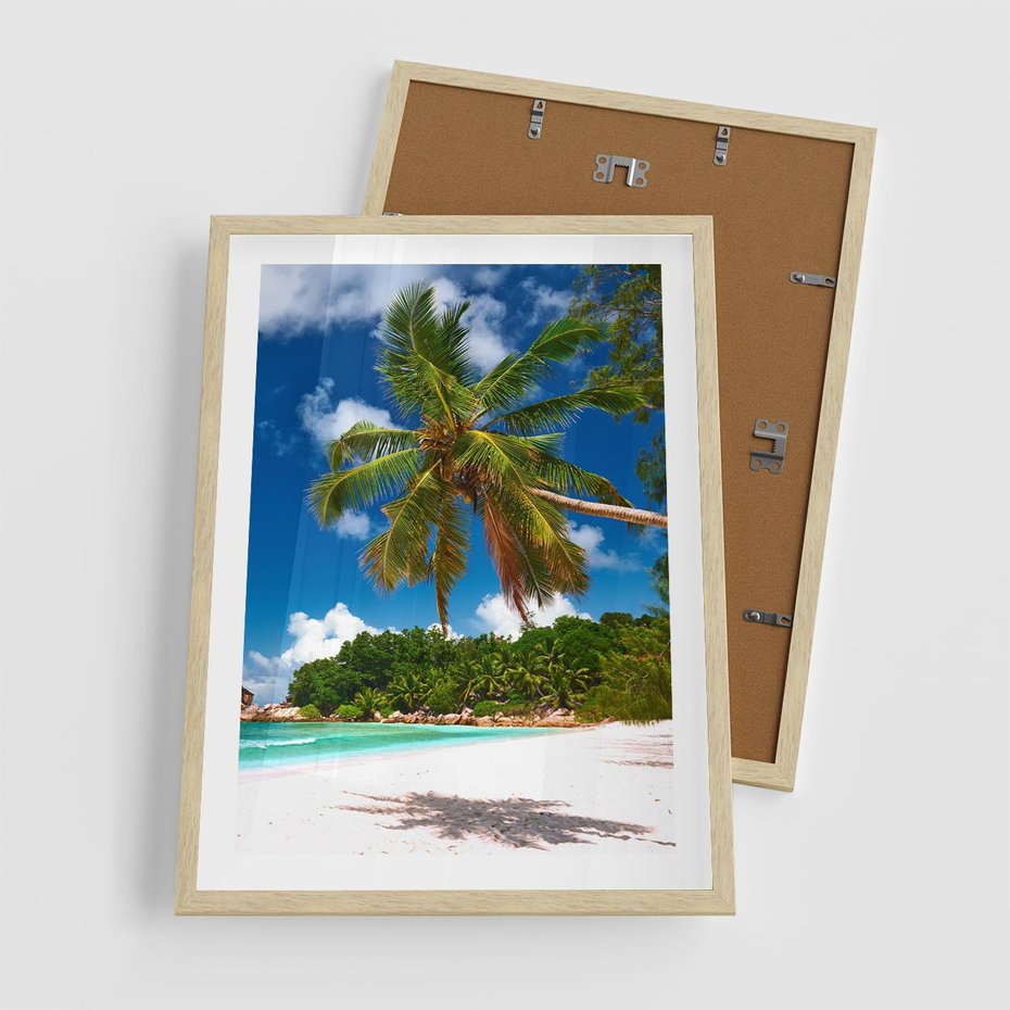 Plakat w ramie 50x70 - Oaza palm na plaży - palma, plaża - rama drewno