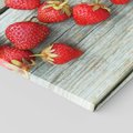 Obraz na płótnie 70x50 - smak lata - truskawki, owoce