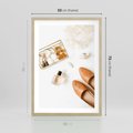 Plakat w ramie 50x70 - Elegancja w Szafie - modowa fotografia, buty - rama drewno