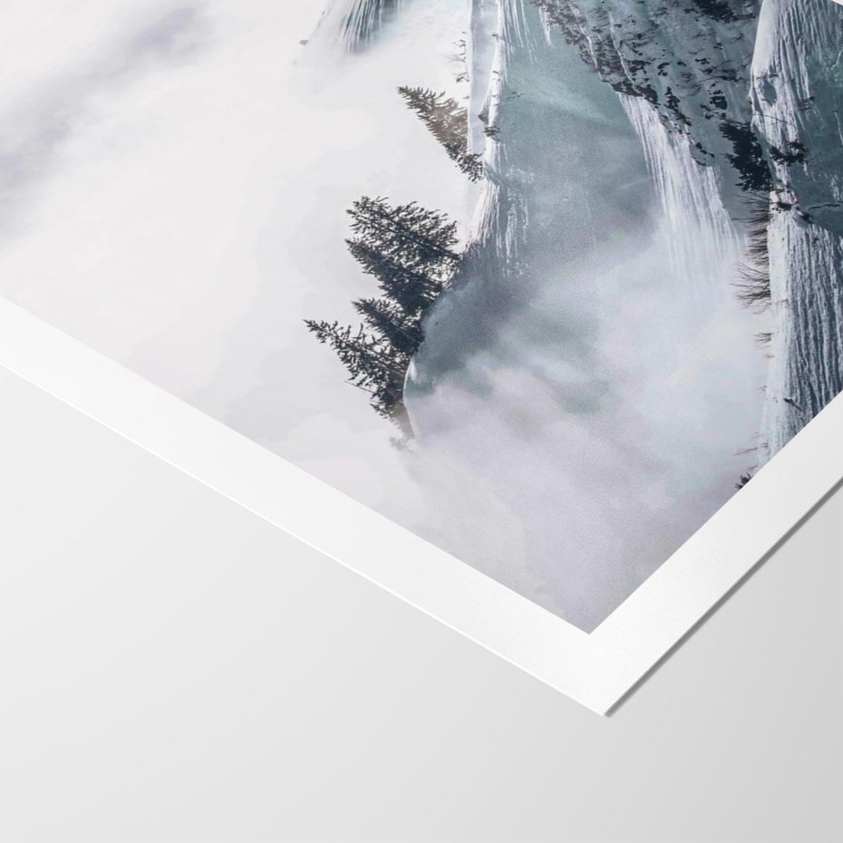 Plakat bez ramy 21x30 - Czystość Natury - ośnieżone szczyty górskie, pejzaż