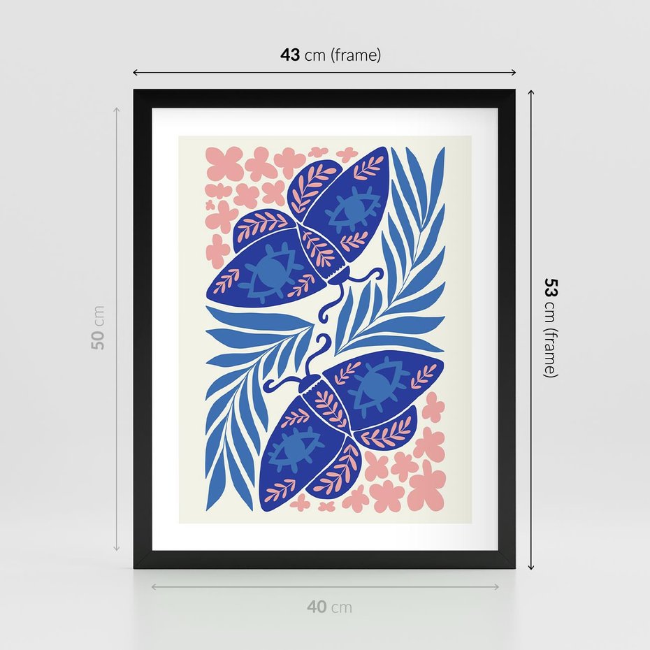 Plakat w ramie 40x50 - Migotliwa Rzeczywistość - ćmy, kwiaty - rama czarna