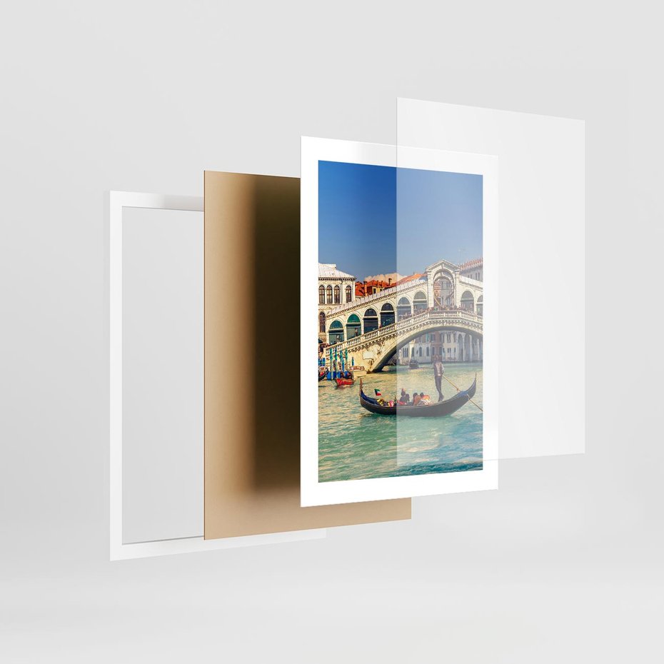 Plakat w ramie 30x40 - Romantyczna przejażdżka gondolą w Wenecji - Wenecja, gondola - rama biała