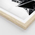 Plakat w ramie 50x70 - Czarno-Biały Świat - architeltura, surowość - rama drewno