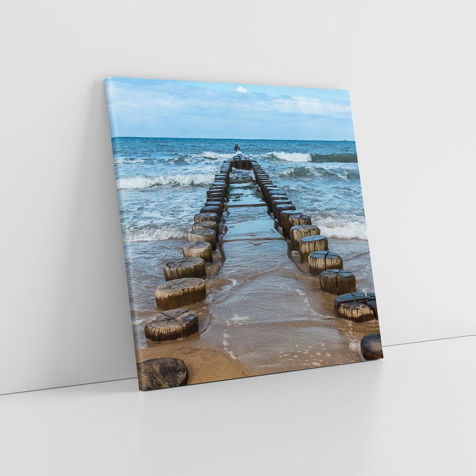 Obraz na płótnie 60x60 - Falochron na brzegu morza - falochron, morze