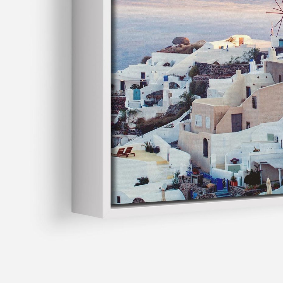 Obraz w ramie 80x80 - Biel ponad Błękitem - Santorini, białe budynki - rama biała