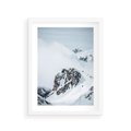 Plakat w ramie 30x40 - Górski Majestat - górskie szczyty pod śniegiem, górski krajobraz - rama biała