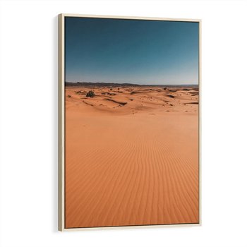 Obraz w ramie 80x120 - Piasek w Przytulnym Wnętrzu - pustynia, piasek - rama drewno